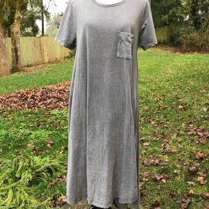 LuLaRoe Carly S - Gray Mineral wash